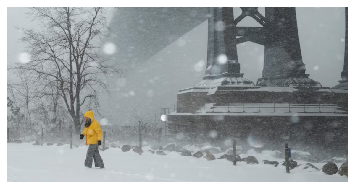 নিউ ইয়র্কসহ ট্রাই স্টেইট এলাকা জুড়ে শৈতপ্রবাহের ফলে সৃষ্ট অবস্থা। ছবি: রয়টার্স